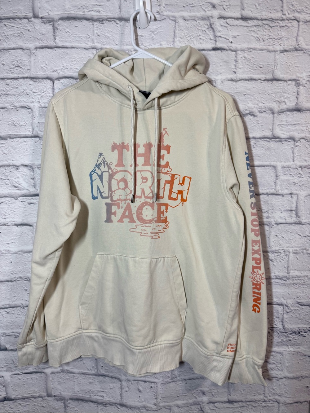 The North Face Men's Cream Logo Hoodie Sweater, Large